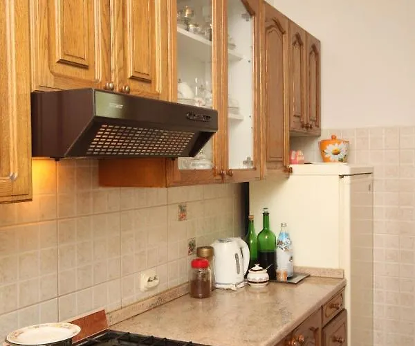 Apartamento With Parking Space - 6792 Makarska