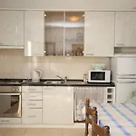 With Parking Space - 6792 Apartman *